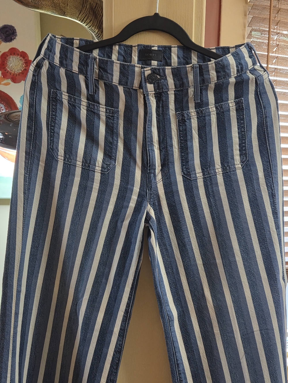 Mother Denim Patch Pocket Twister Sneak Flare Wide Leg Jeans ( Used) - Picture 4 of 10